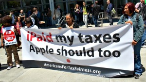 940px-appleprotest